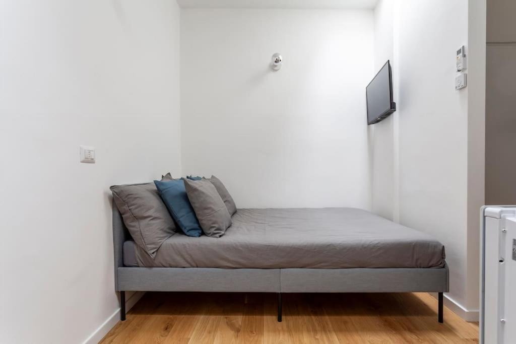 City Centre Navigli- Studio Μιλάνο Εξωτερικό φωτογραφία