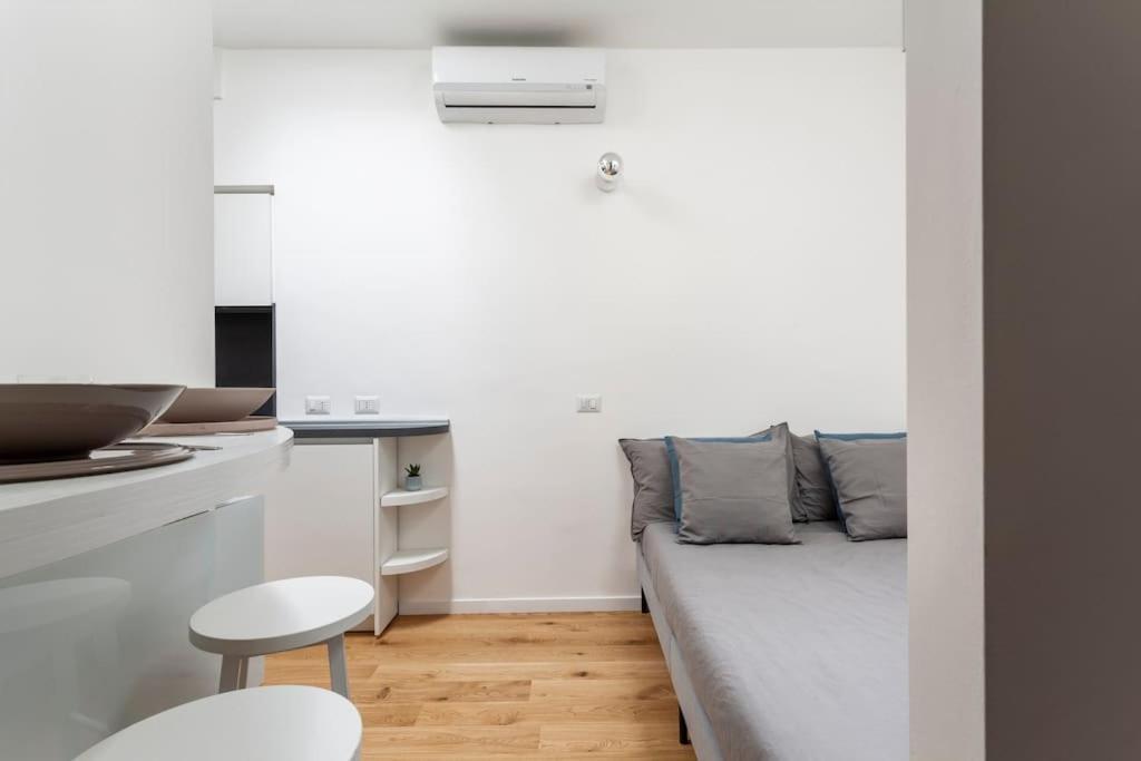 City Centre Navigli- Studio Μιλάνο Εξωτερικό φωτογραφία